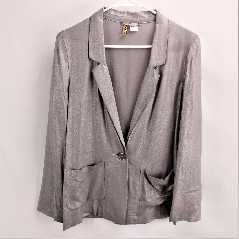H&M Women Blazer Size 6 !